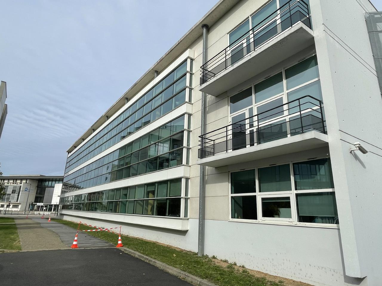 Bureau Tours 985m² Location bureau Tours Indre-et-Loire OLBUR2315835 1